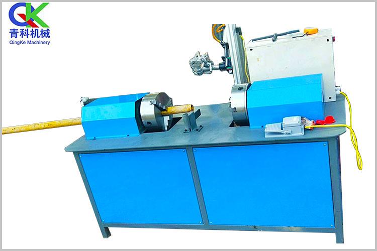 當(dāng)控制焊接過程中亮線寬度、流線夾角及焊接過程中非金屬夾雜物含量等也可明顯改善焊縫韌性