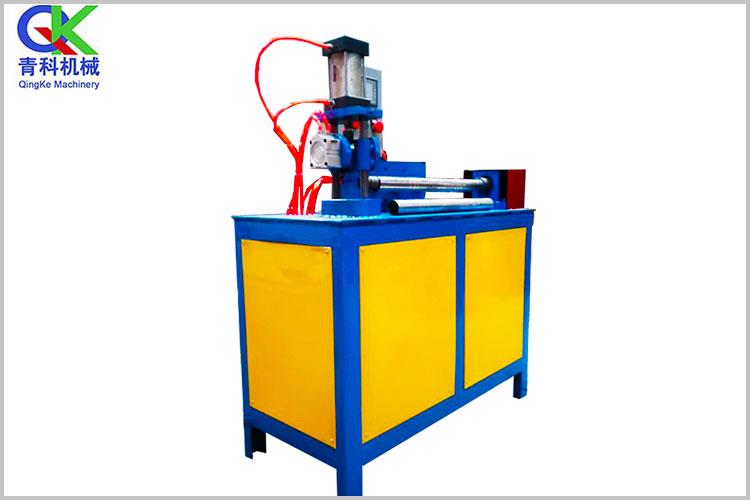 圓管壓花機（滾花機）工作原理，采用液壓站經過前后開關來控制電磁換向閥往復動作