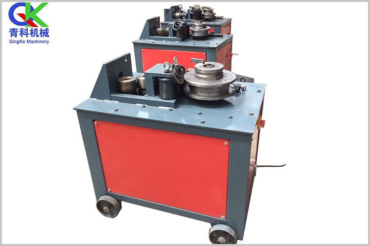 角度彎管機單管彎管機一次彎曲成型，只需一個人工，具有操作方便、性能穩(wěn)定、工作效率高、安全系數(shù)高等特點