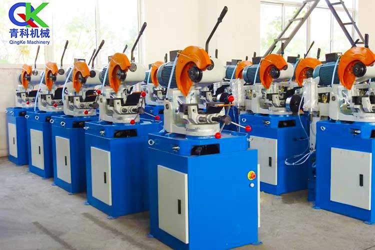 自動切管機(jī)可通過更換鉗口，切割不同管徑的鋼管（直徑6mm～125mm）