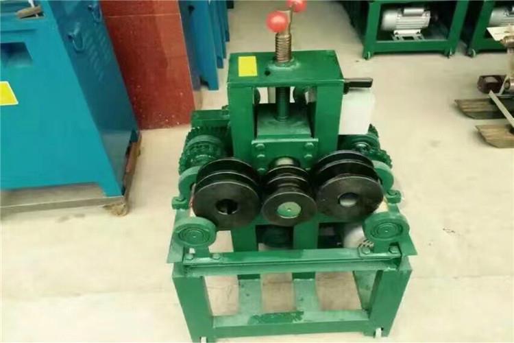 健立彎管機(jī)管理機(jī)構(gòu)，制造部門應(yīng)該設(shè)立不銹鋼彎管機(jī)與維修崗位，承擔(dān)車間不彎管機(jī)的管理和維修工作