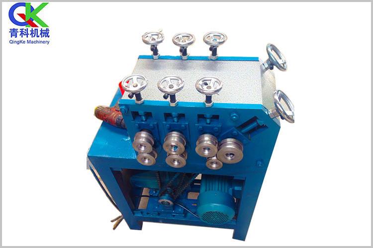 在使用暗裝盤管機(jī)過一段時(shí)間之后，就會(huì)出現(xiàn)各種各樣的雜質(zhì)，雖然在管道的兩頭都安裝了過濾網(wǎng)